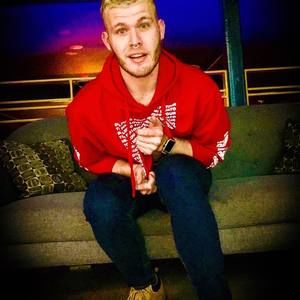 Meet your Posher, Wesley